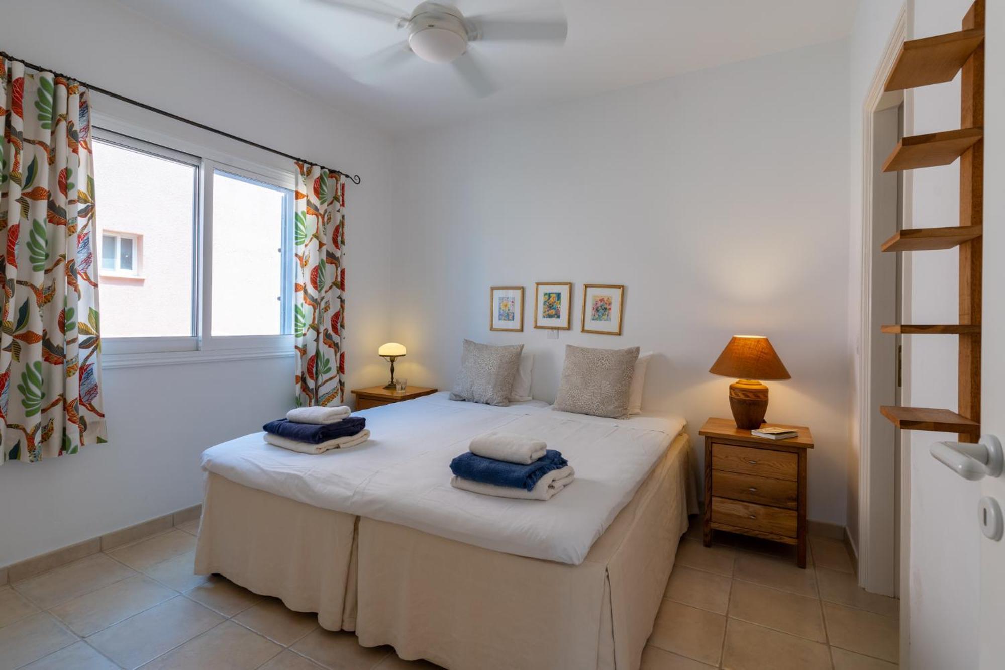 Tropical Paradise In Harbour Paphos, Central & Close To Beach Exterior foto